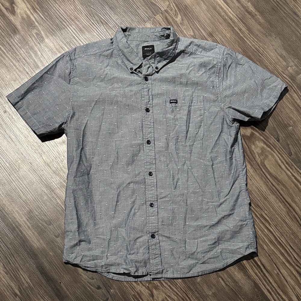 RVCA Gray Short-Sleeve Button-Down Shirt
